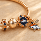DVBC Gold Charm Bracelet Set NHVH