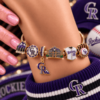 CLRDR Gold Charm Bracelet Set NHVH