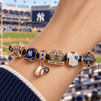 NYY Braided Leather Charm Bracelet Set NHVH