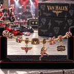 VHL Gold Charm Bracelet Set HQH