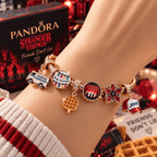 STGT Gold Charm Bracelet Set TTN